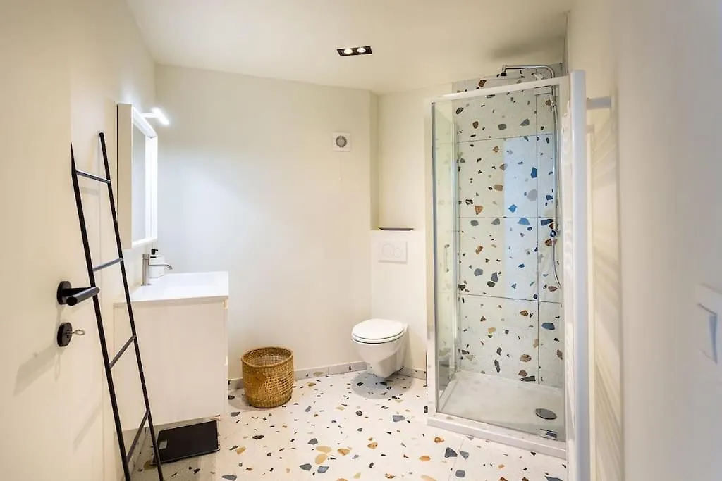 Stijlvol Duplex Appartement Antwerp